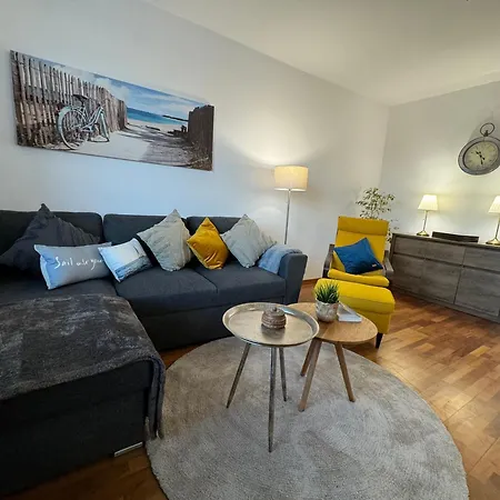 Kakavanen's Sea View 발치크