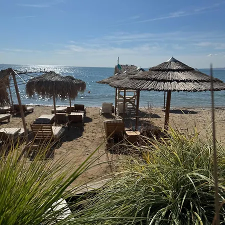 Kakavanen's Sea View Apartmán Balčik