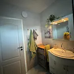 Kakavanen's Sea View Apartment Baltschik