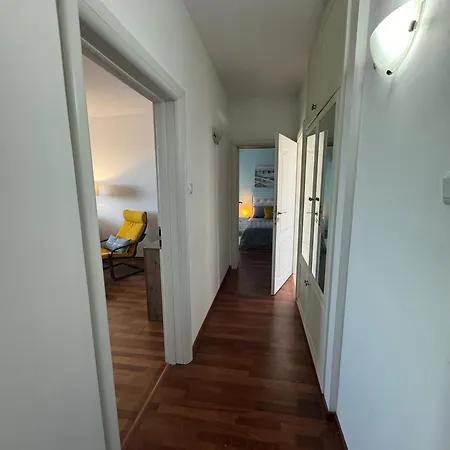 Kakavanen's Sea View