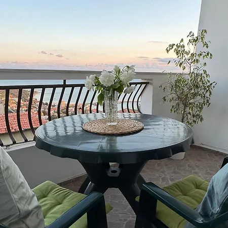 Kakavanen's Sea View Balcic
